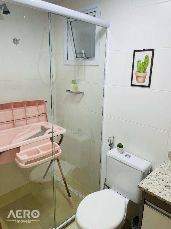 Apartamento à venda com 3 quartos, 70m² - Foto 13
