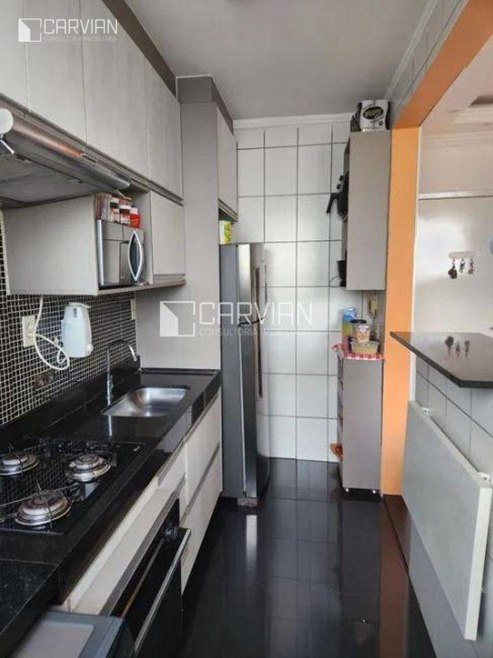 Apartamento à venda com 2 quartos, 48m² - Foto 4