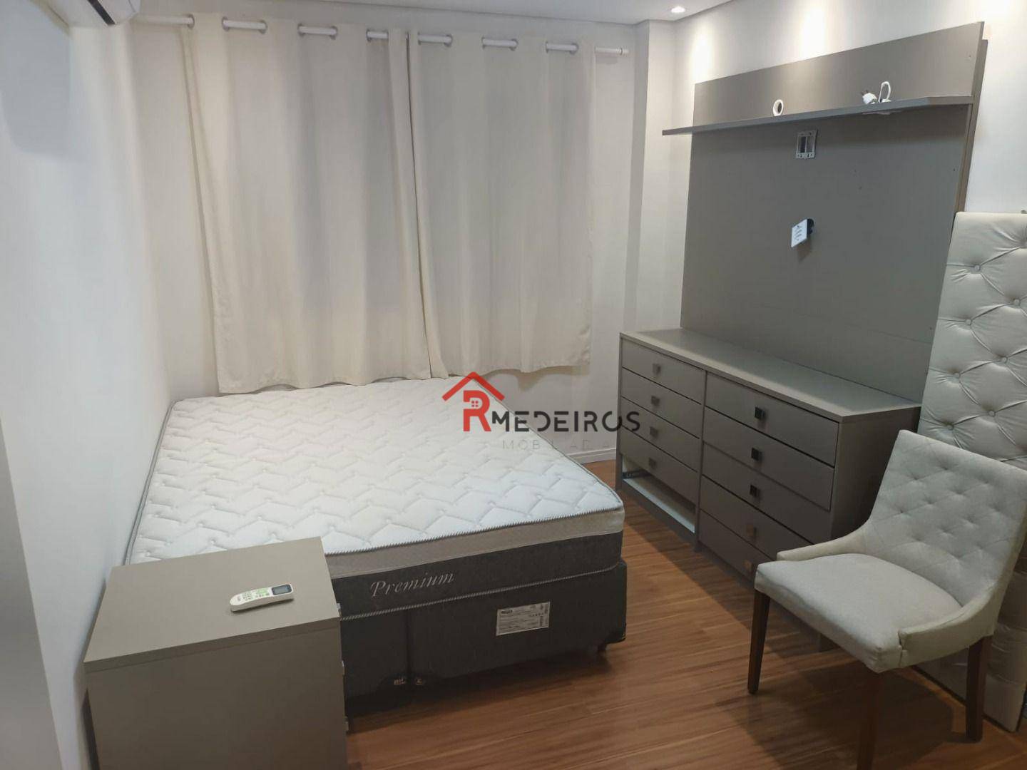 Apartamento à venda com 1 quarto, 45m² - Foto 6