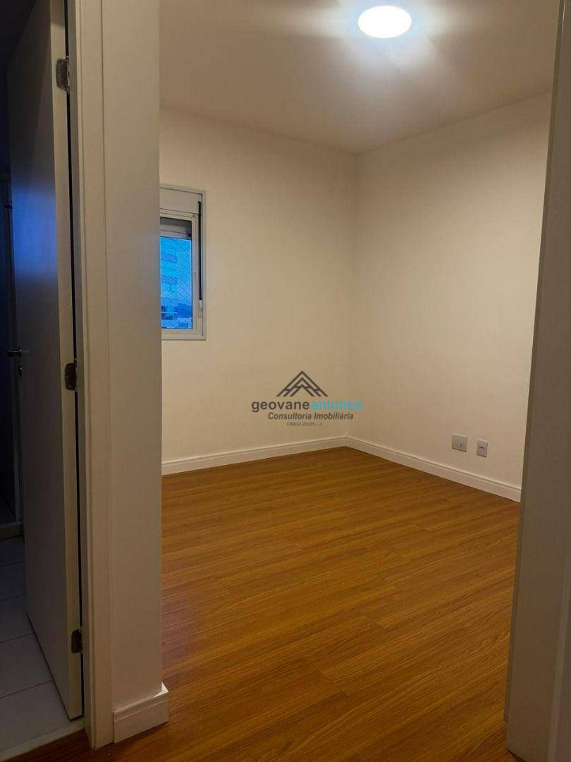 Apartamento para alugar com 3 quartos, 234m² - Foto 21