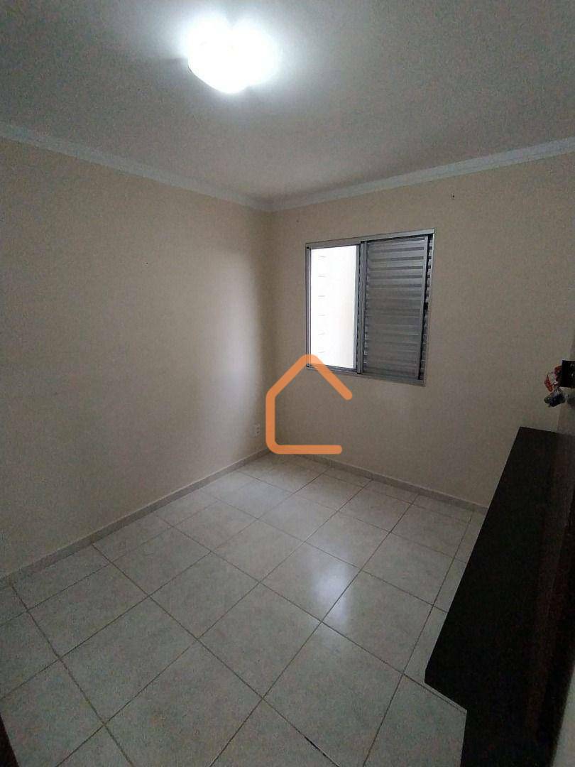 Apartamento para alugar com 2 quartos, 50m² - Foto 7