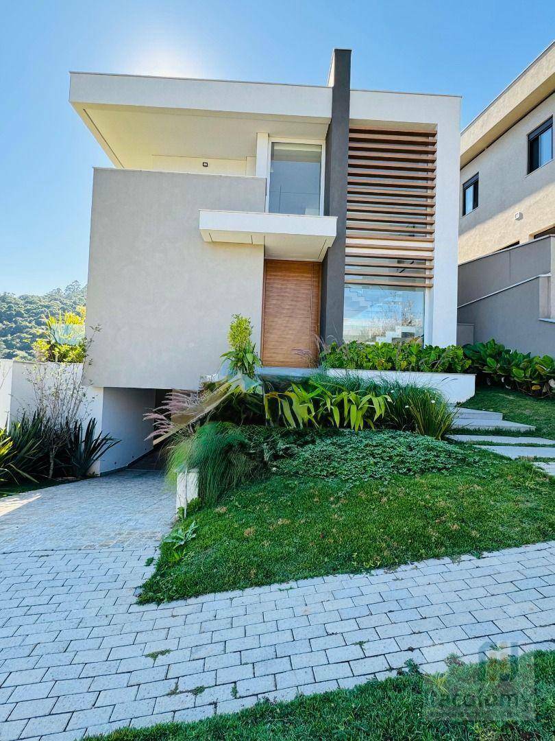 Casa de Condomínio à venda com 4 quartos, 625m² - Foto 2