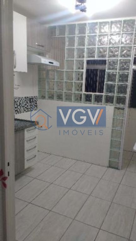 Apartamento à venda com 2 quartos, 58m² - Foto 6