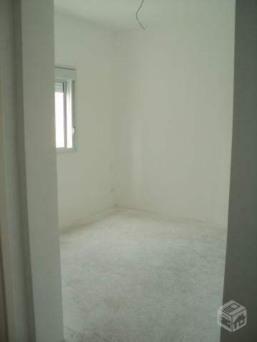 Apartamento à venda com 3 quartos, 95m² - Foto 1