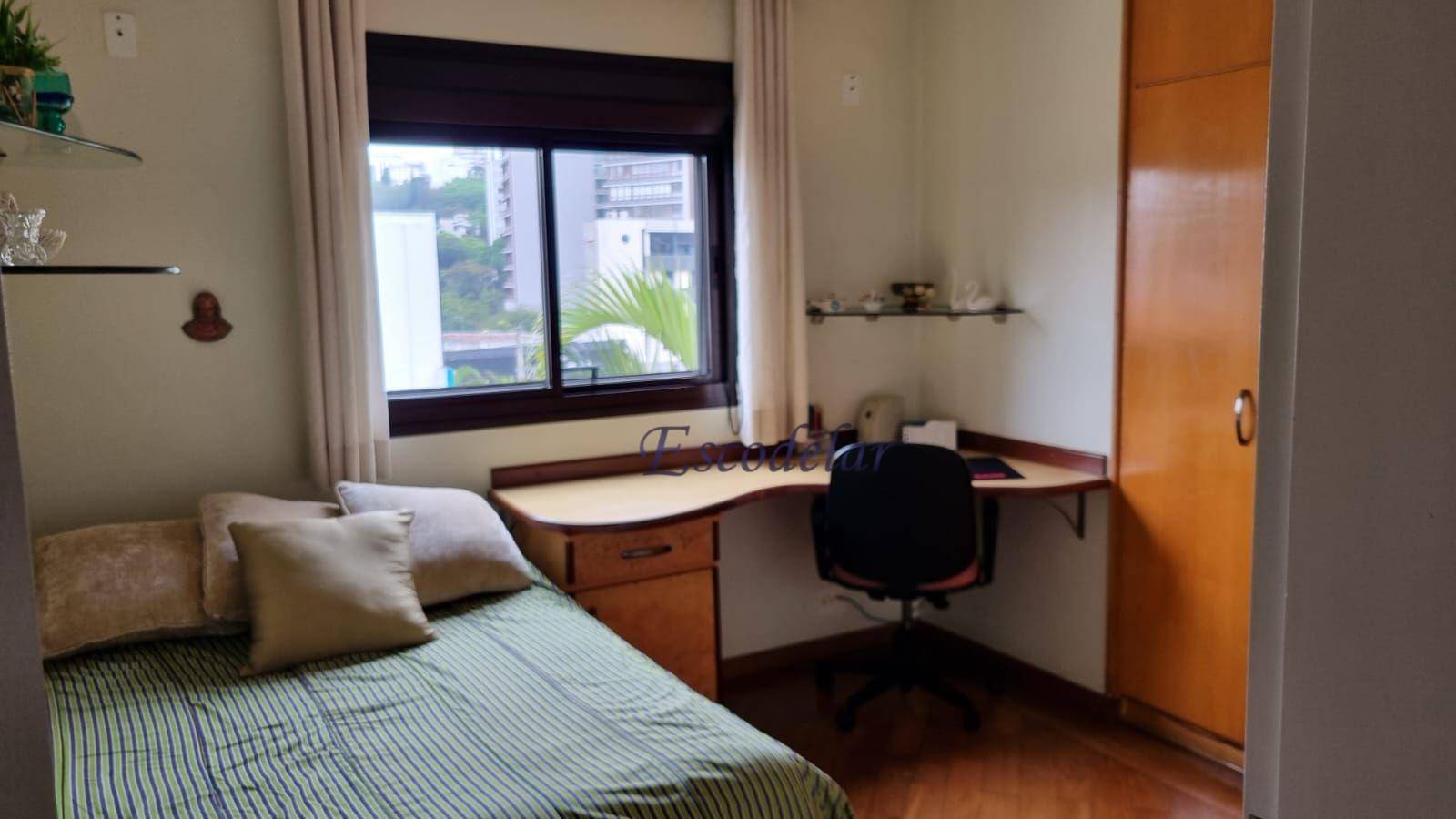 Apartamento à venda com 3 quartos, 200m² - Foto 15