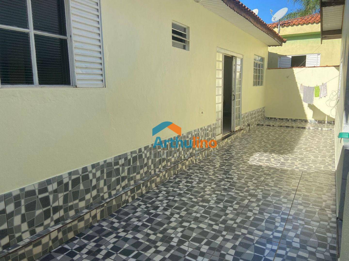 Casa à venda com 4 quartos, 185m² - Foto 16