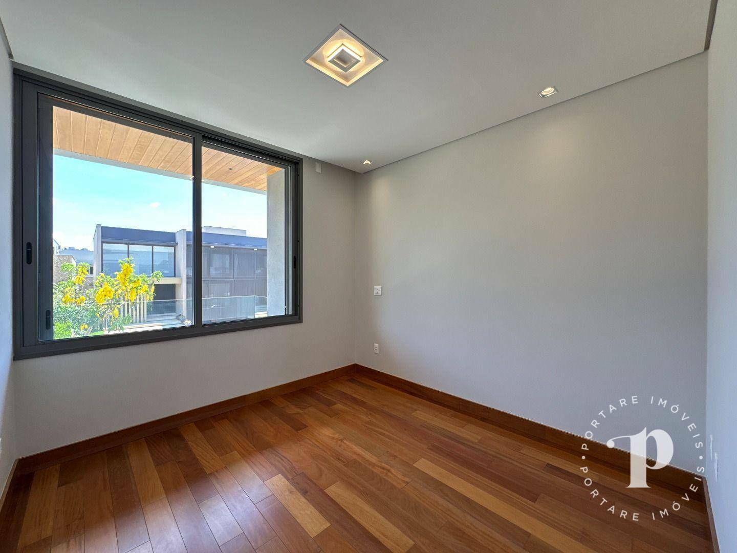 Casa de Condomínio à venda com 5 quartos, 480m² - Foto 31