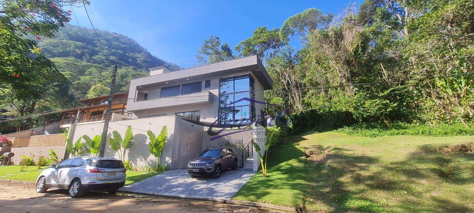 Casa de Condomínio à venda com 4 quartos, 230m² - Foto 1