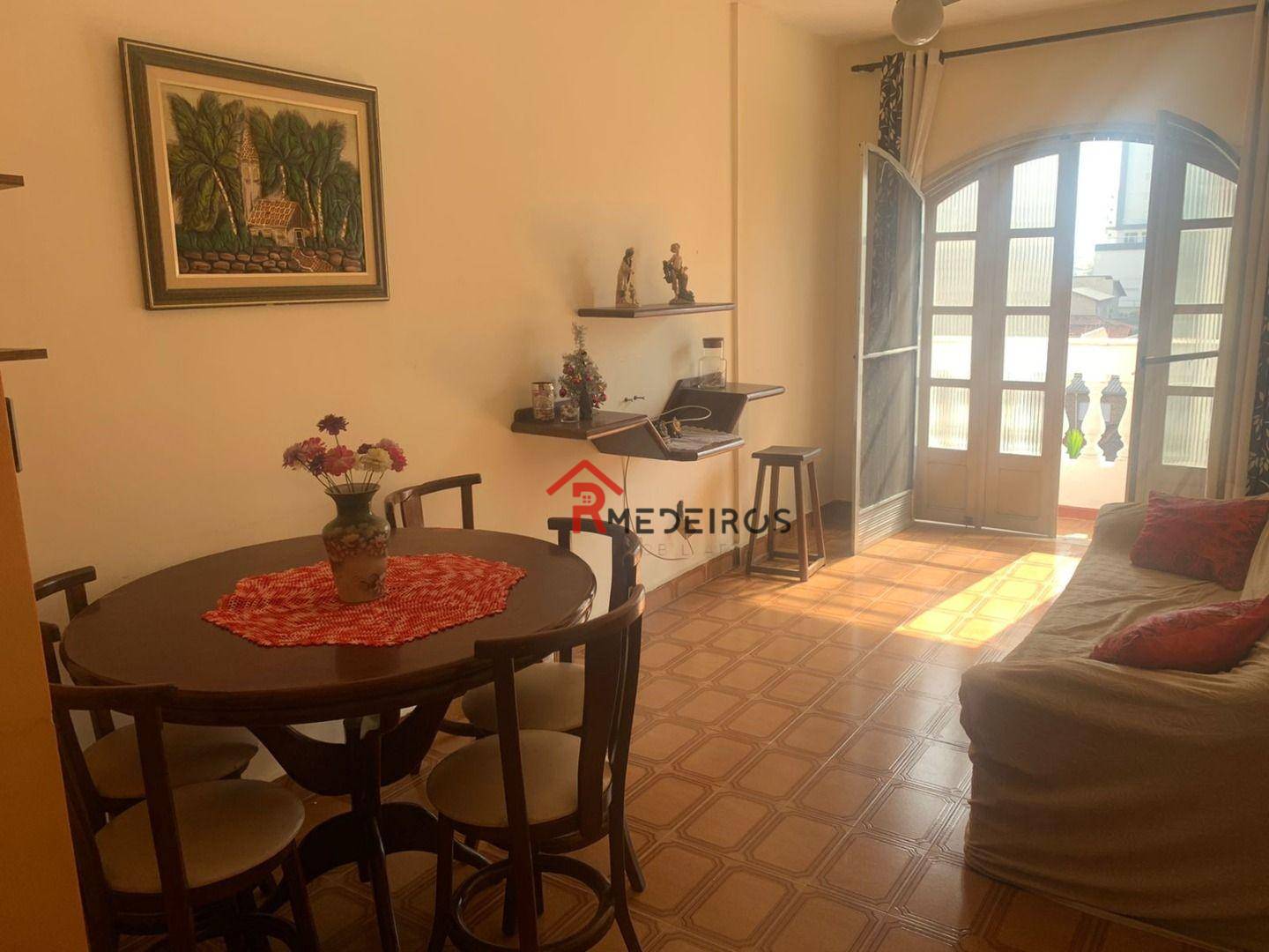 Apartamento à venda com 1 quarto, 45m² - Foto 1