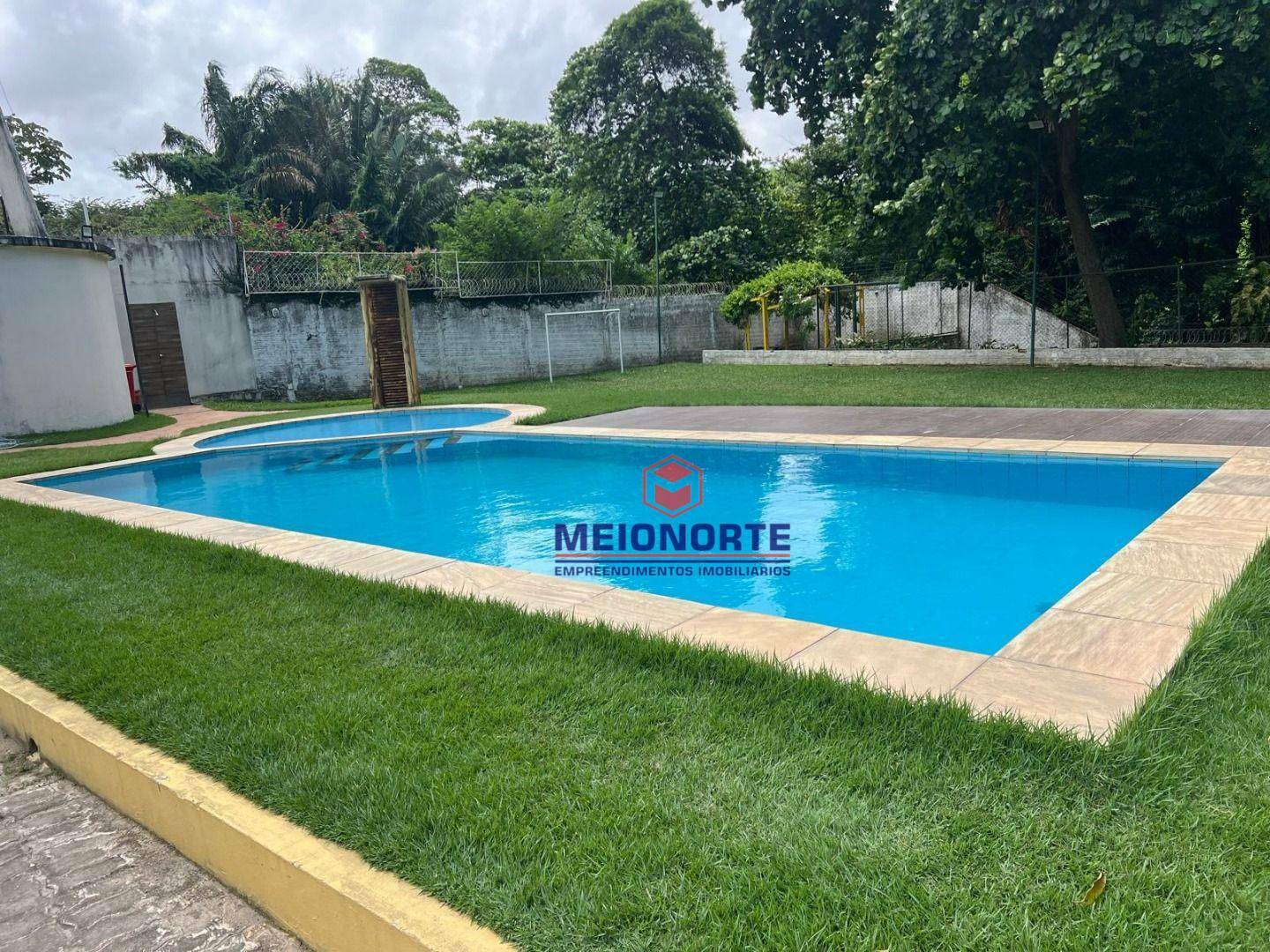 Casa de Condomínio à venda com 4 quartos, 255m² - Foto 29