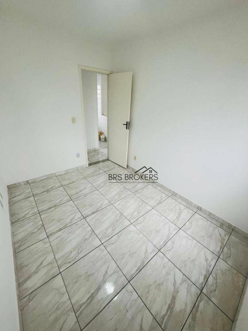 Apartamento à venda com 2 quartos, 49m² - Foto 29