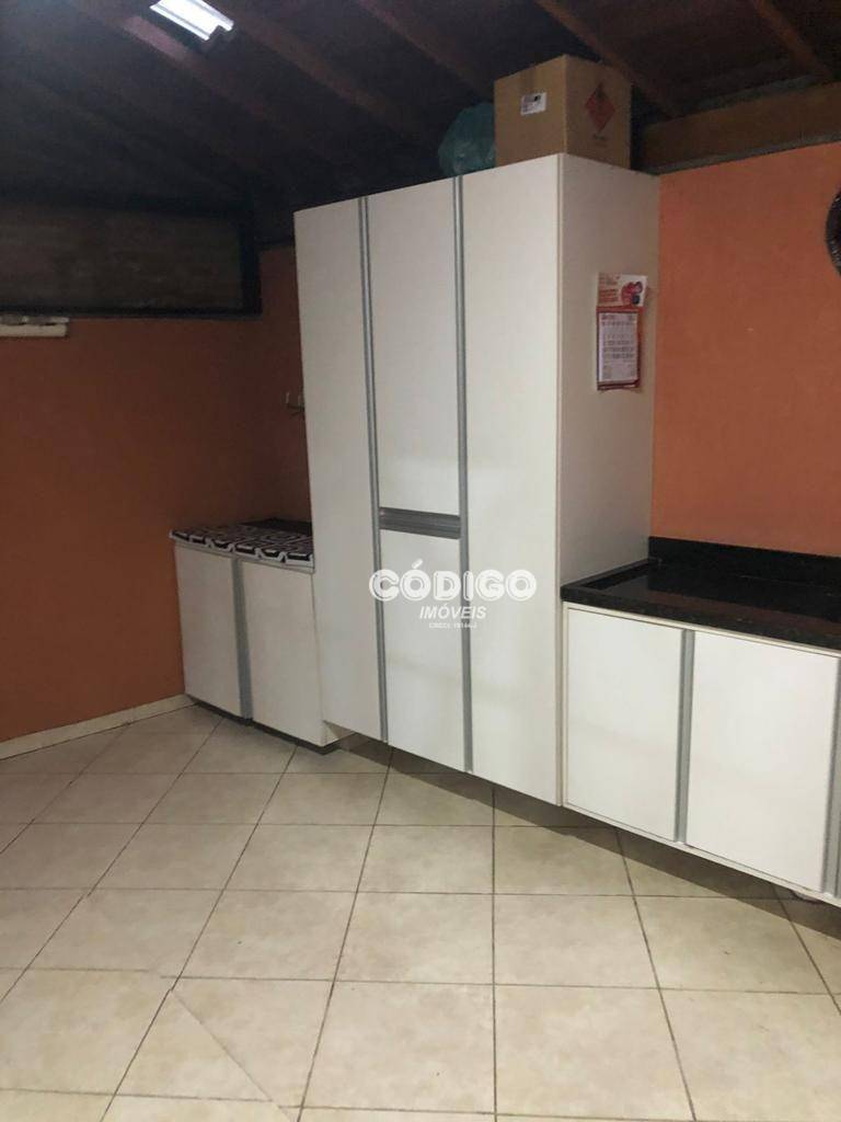 Sobrado à venda com 3 quartos, 150m² - Foto 14