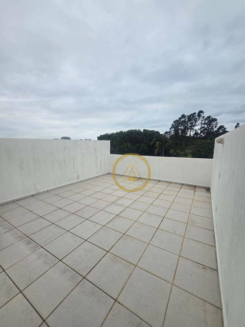 Casa à venda e aluguel com 3 quartos, 110m² - Foto 15