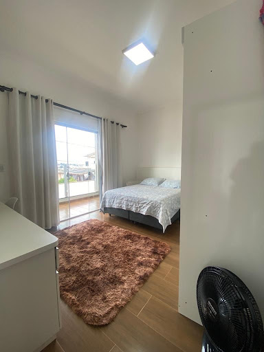 Casa à venda com 3 quartos, 158m² - Foto 6