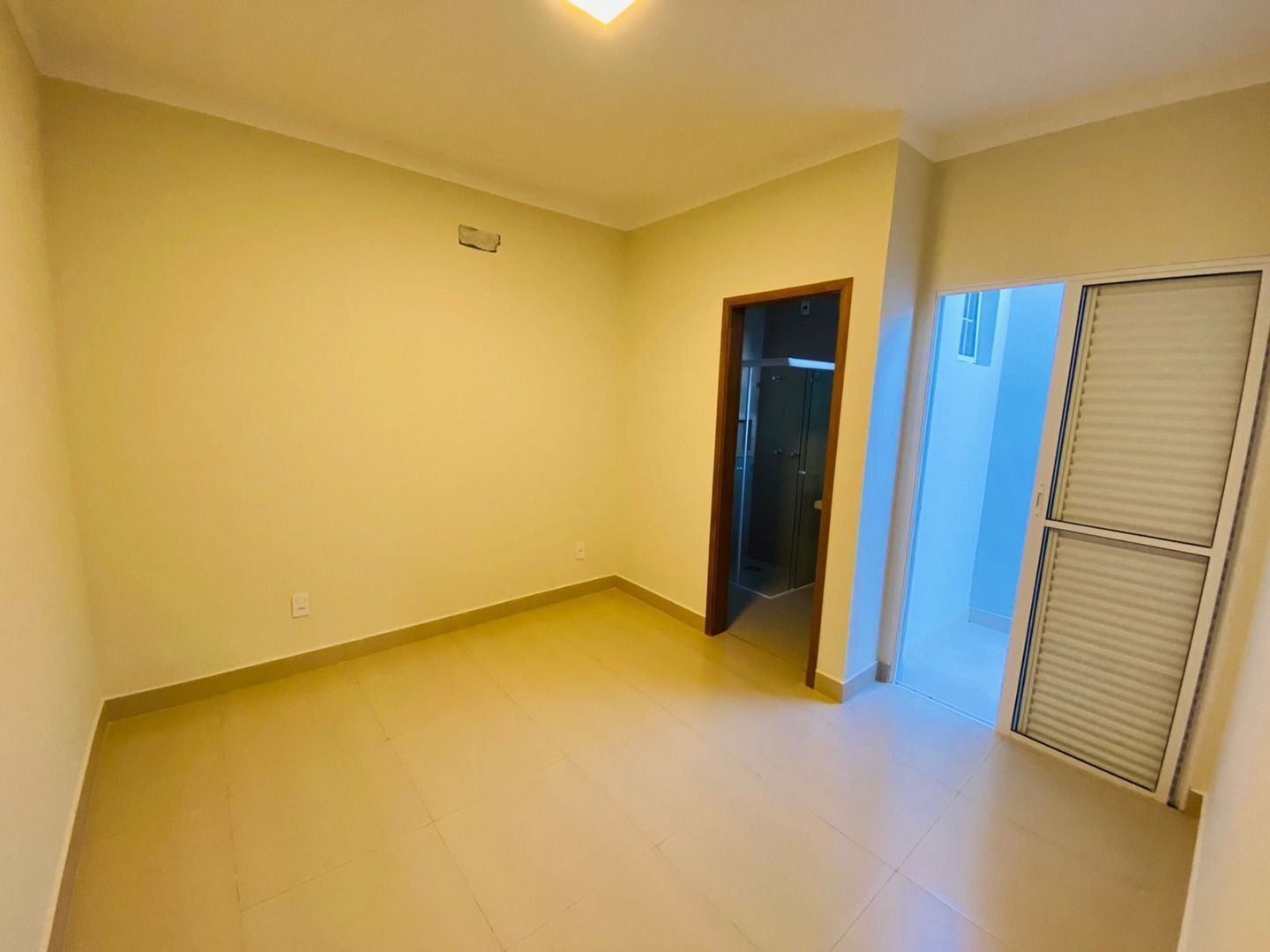 Casa à venda com 3 quartos, 180m² - Foto 5