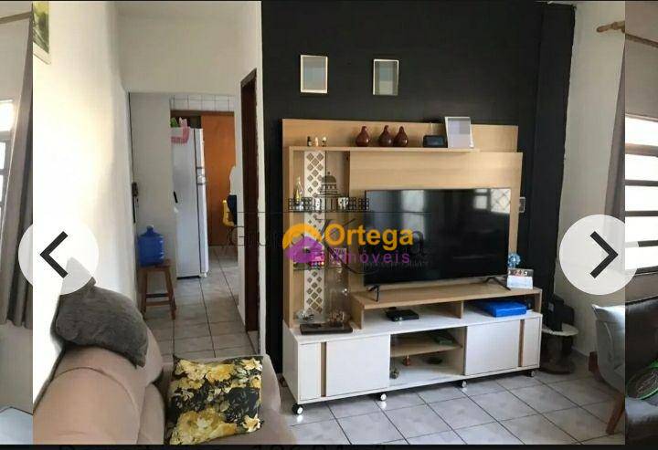 Casa à venda com 2 quartos, 59m² - Foto 6