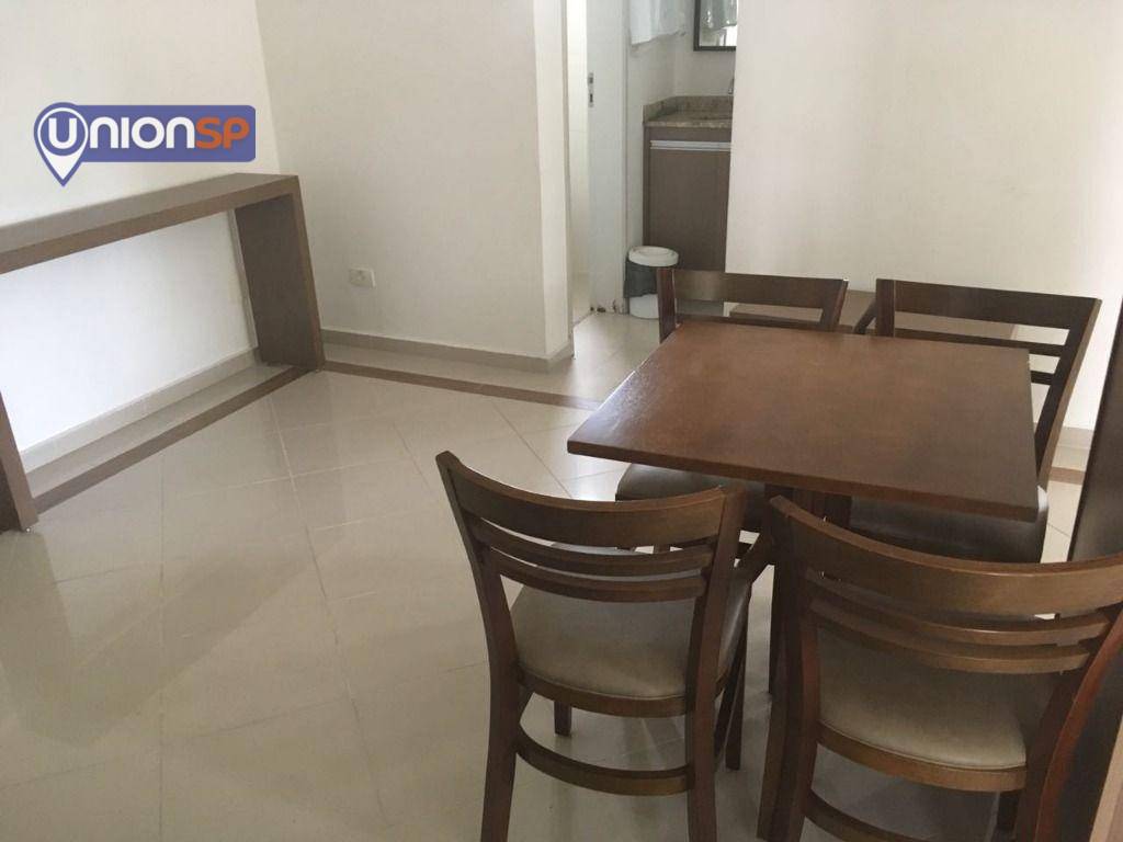 Apartamento à venda com 3 quartos, 100m² - Foto 7