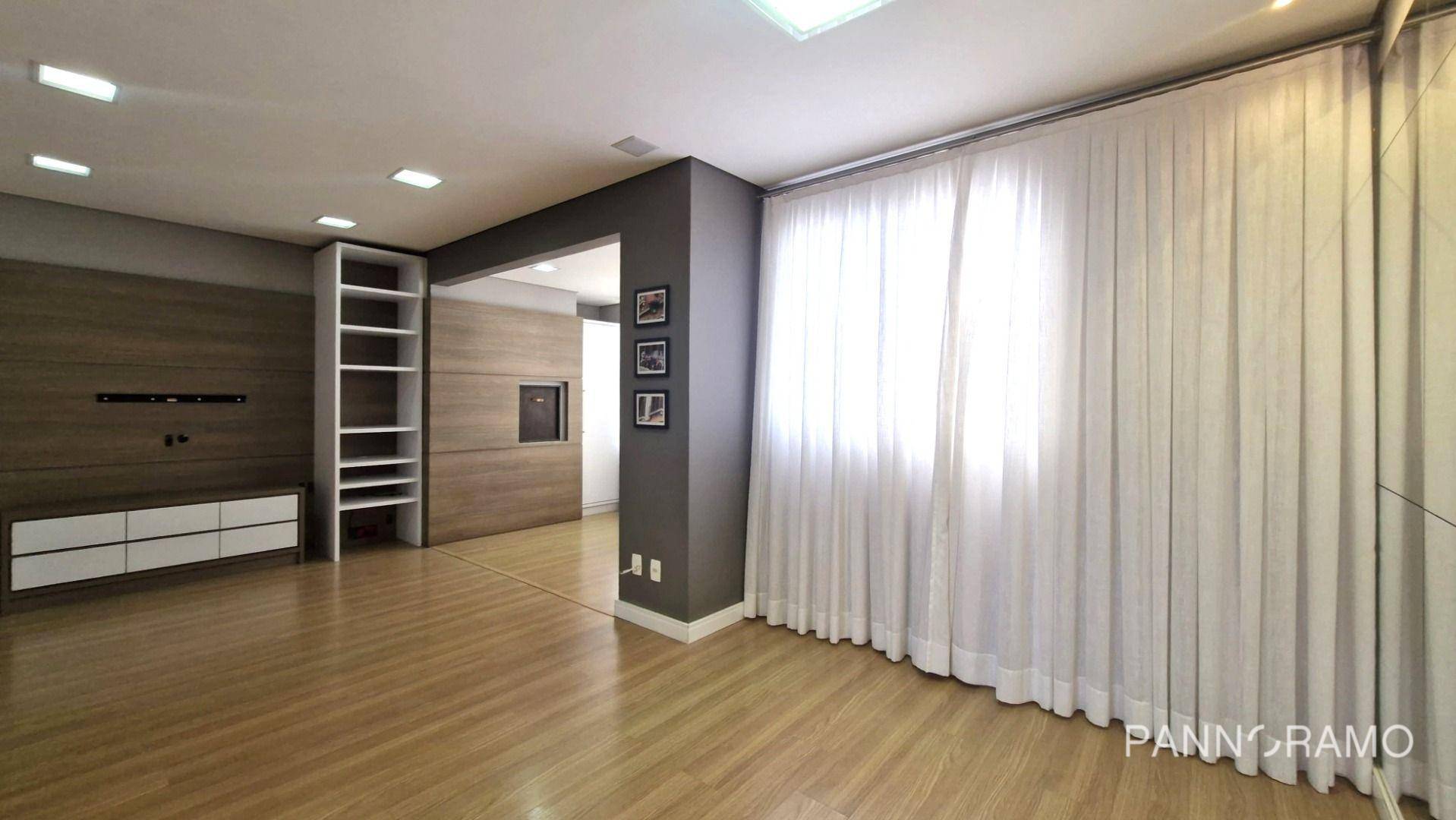 Apartamento à venda com 3 quartos, 113m² - Foto 2