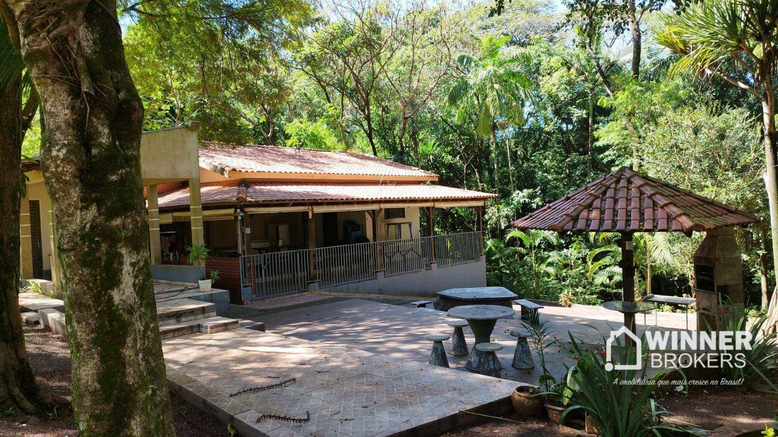 Chácara à venda com 1 quarto, 176m² - Foto 2