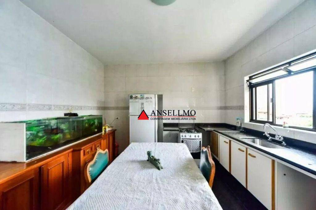 Casa à venda e aluguel com 5 quartos, 360m² - Foto 6