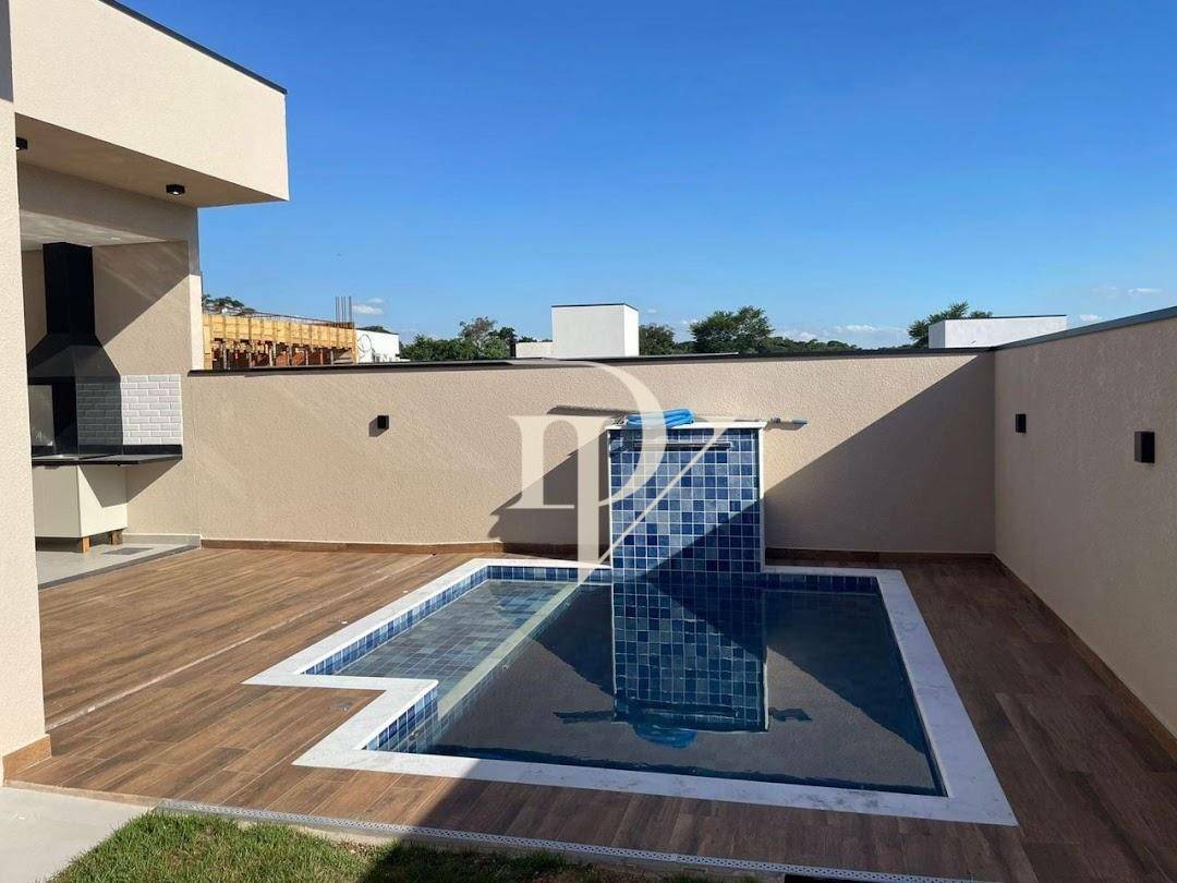 Casa de Condomínio à venda com 3 quartos, 200m² - Foto 1