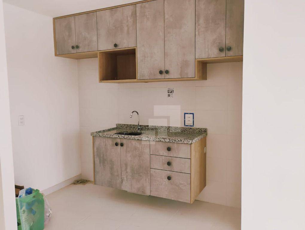 Apartamento para alugar com 2 quartos, 68m² - Foto 45