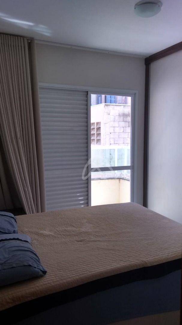 Apartamento à venda com 2 quartos, 72m² - Foto 21