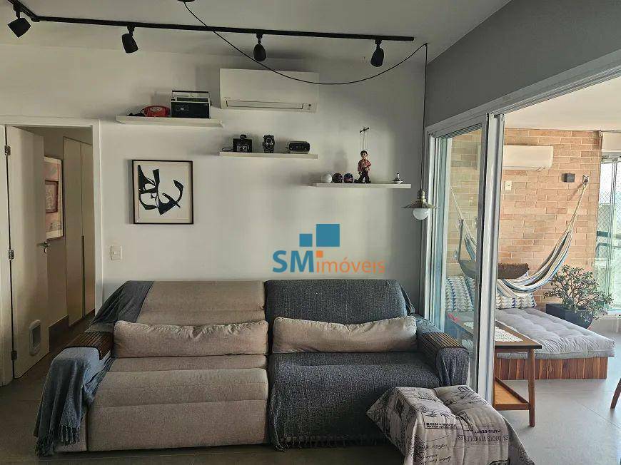 Apartamento à venda com 3 quartos, 117m² - Foto 9