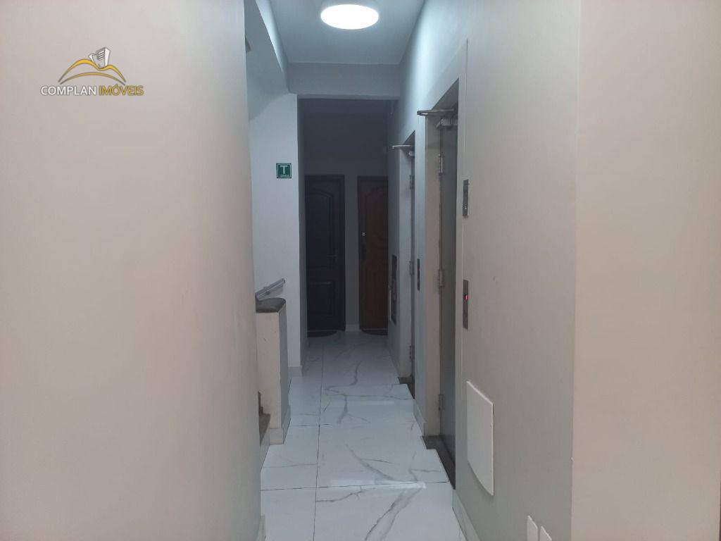 Apartamento à venda com 2 quartos, 70m² - Foto 5