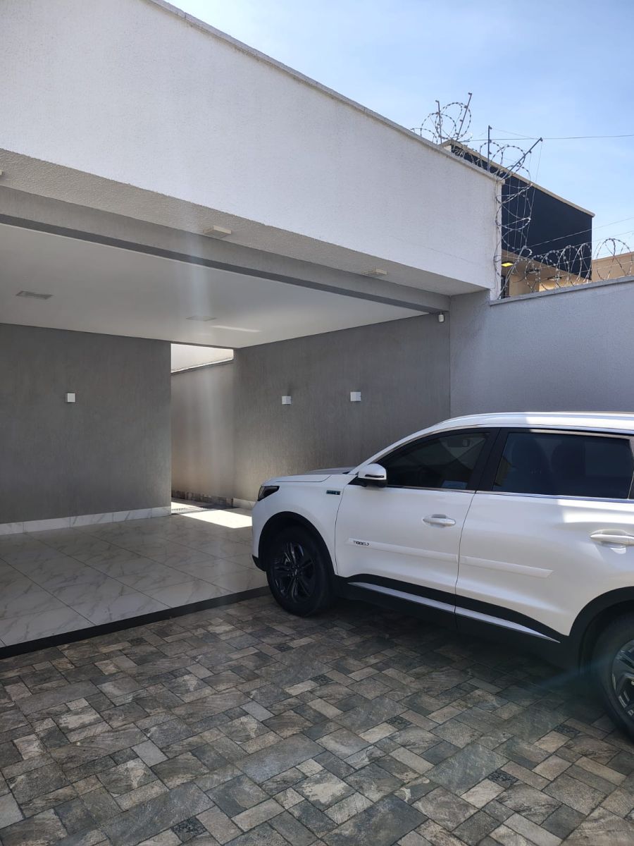 Casa à venda com 3 quartos, 177m² - Foto 4