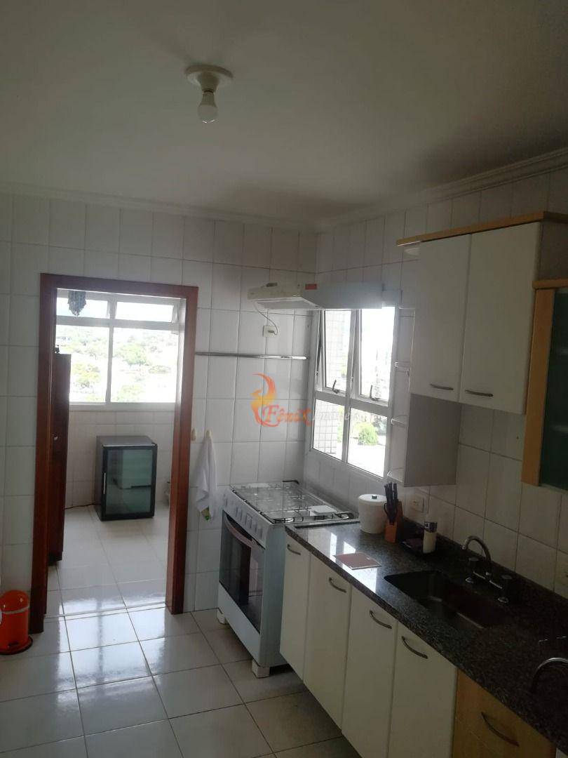 Apartamento à venda com 3 quartos, 136m² - Foto 12