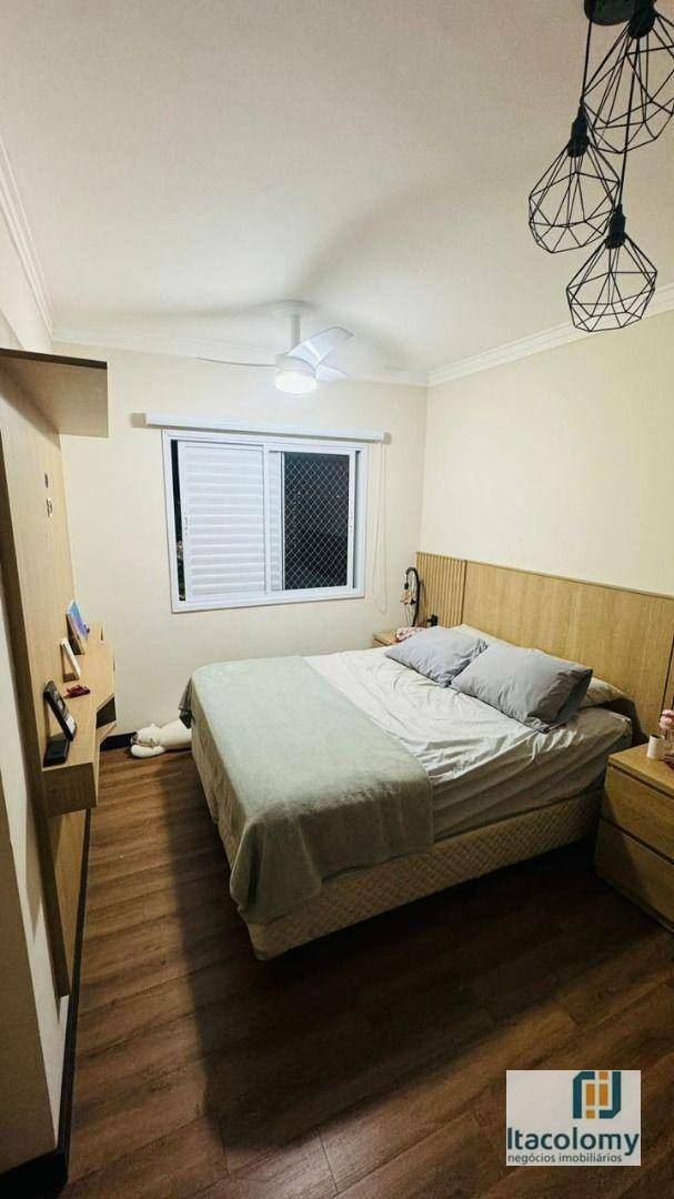 Apartamento à venda com 2 quartos, 57m² - Foto 9