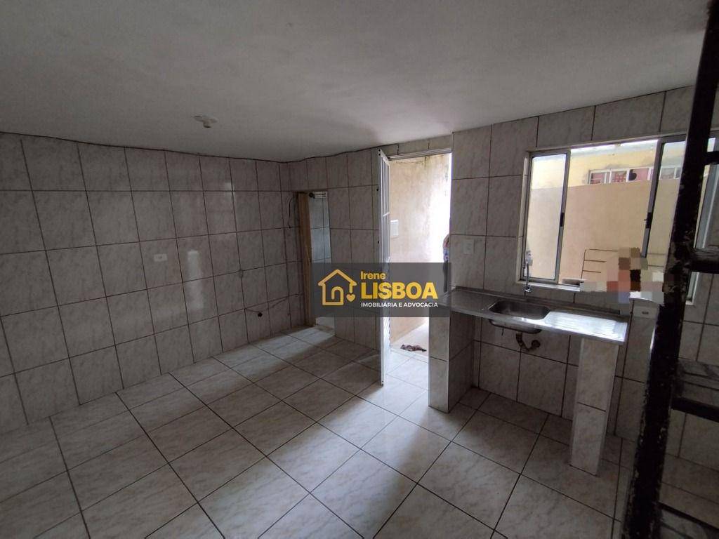 Casa para alugar com 1 quarto, 39m² - Foto 6