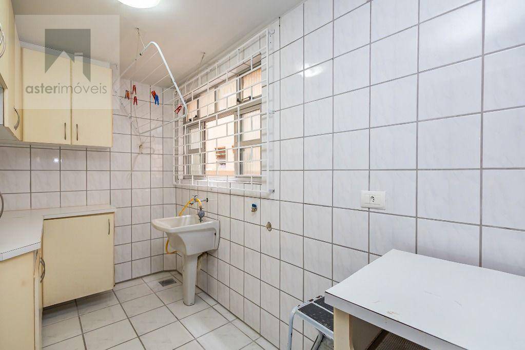 Apartamento para alugar com 3 quartos, 136m² - Foto 16
