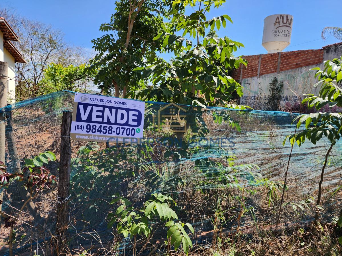 Terreno à venda, 450m² - Foto 1