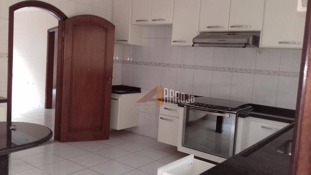 Sobrado à venda com 3 quartos, 185m² - Foto 7