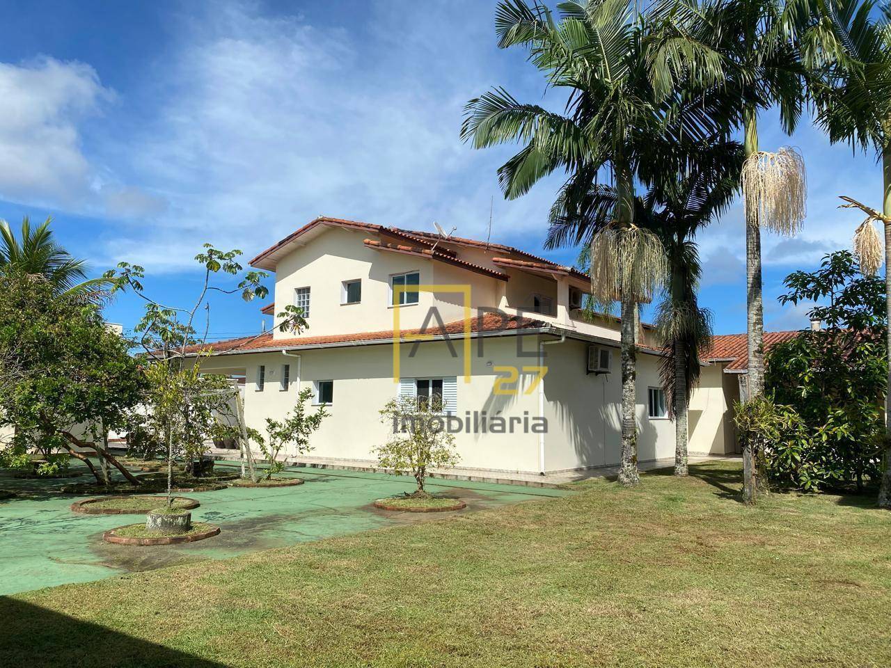 Sobrado, 3 quartos, 400 m² - Foto 1