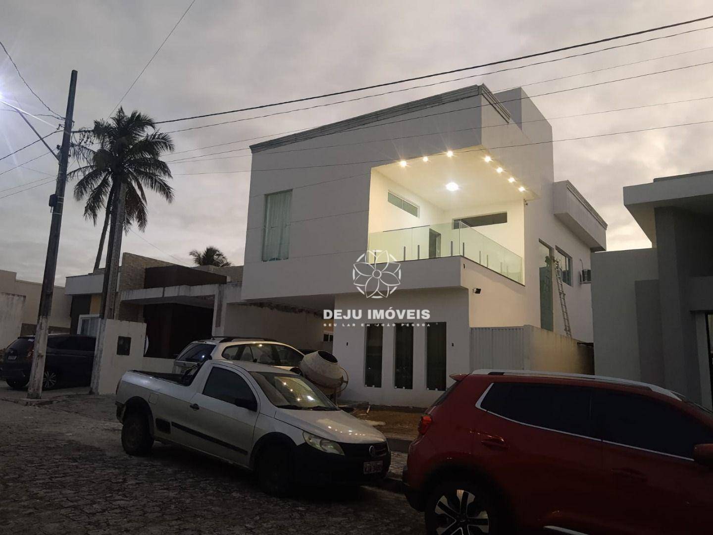 Casa à venda com 4 quartos, 180m² - Foto 2