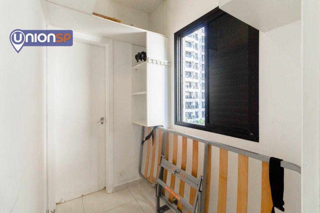 Apartamento à venda com 4 quartos, 206m² - Foto 35