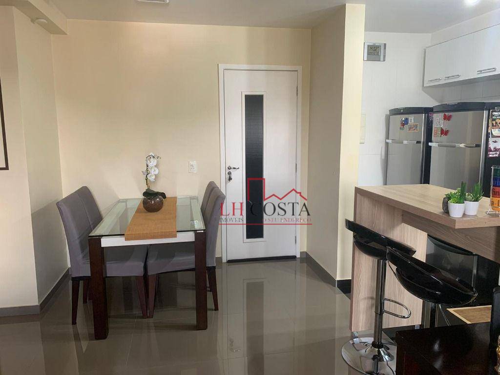 Apartamento à venda com 2 quartos, 65m² - Foto 3