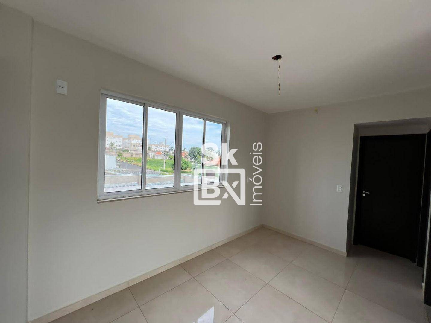 Apartamento à venda com 2 quartos, 87m² - Foto 12