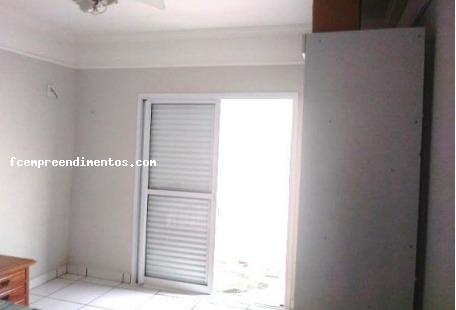 Casa à venda com 2 quartos, 300m² - Foto 20