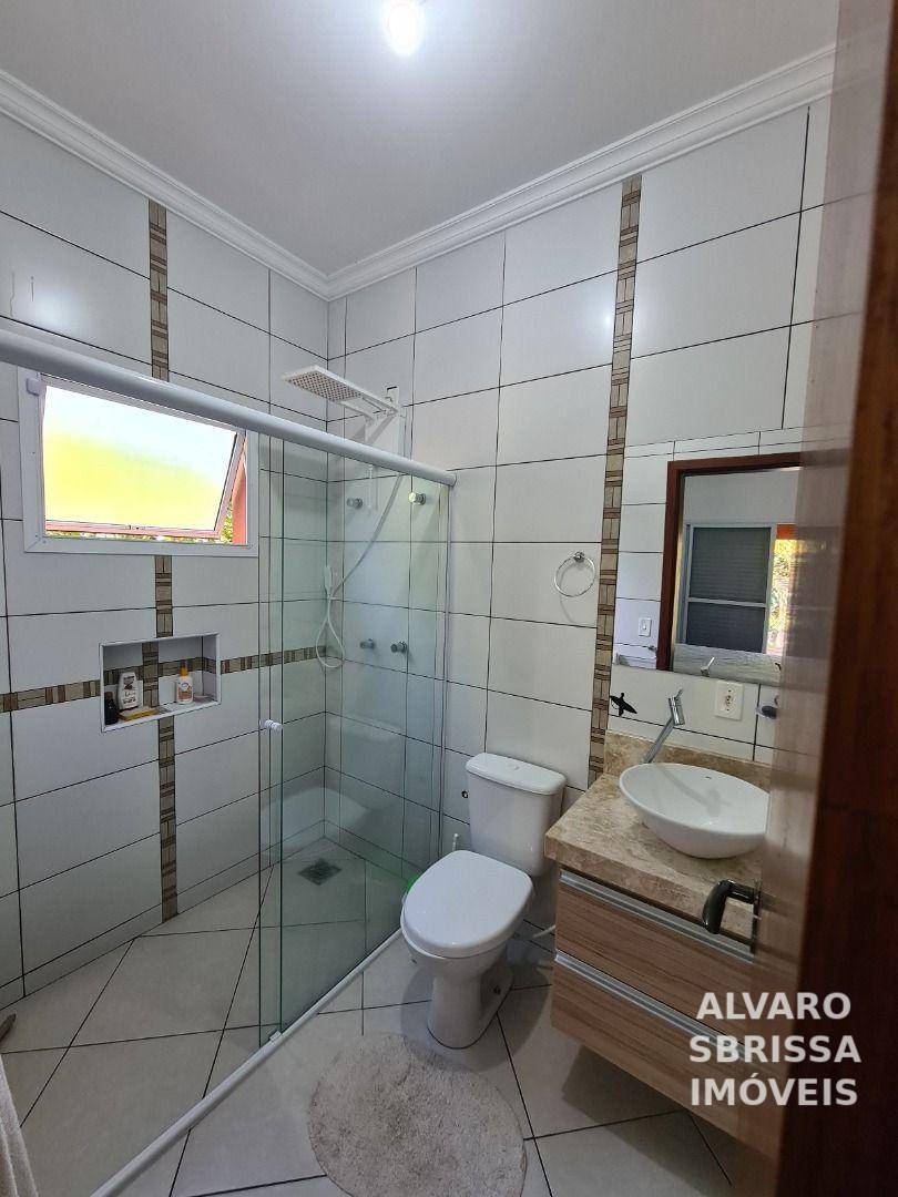 Chácara à venda com 3 quartos, 219m² - Foto 29