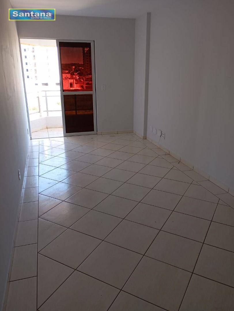 Apartamento à venda com 2 quartos, 85m² - Foto 2