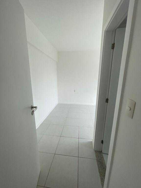 Apartamento à venda com 3 quartos, 93m² - Foto 22