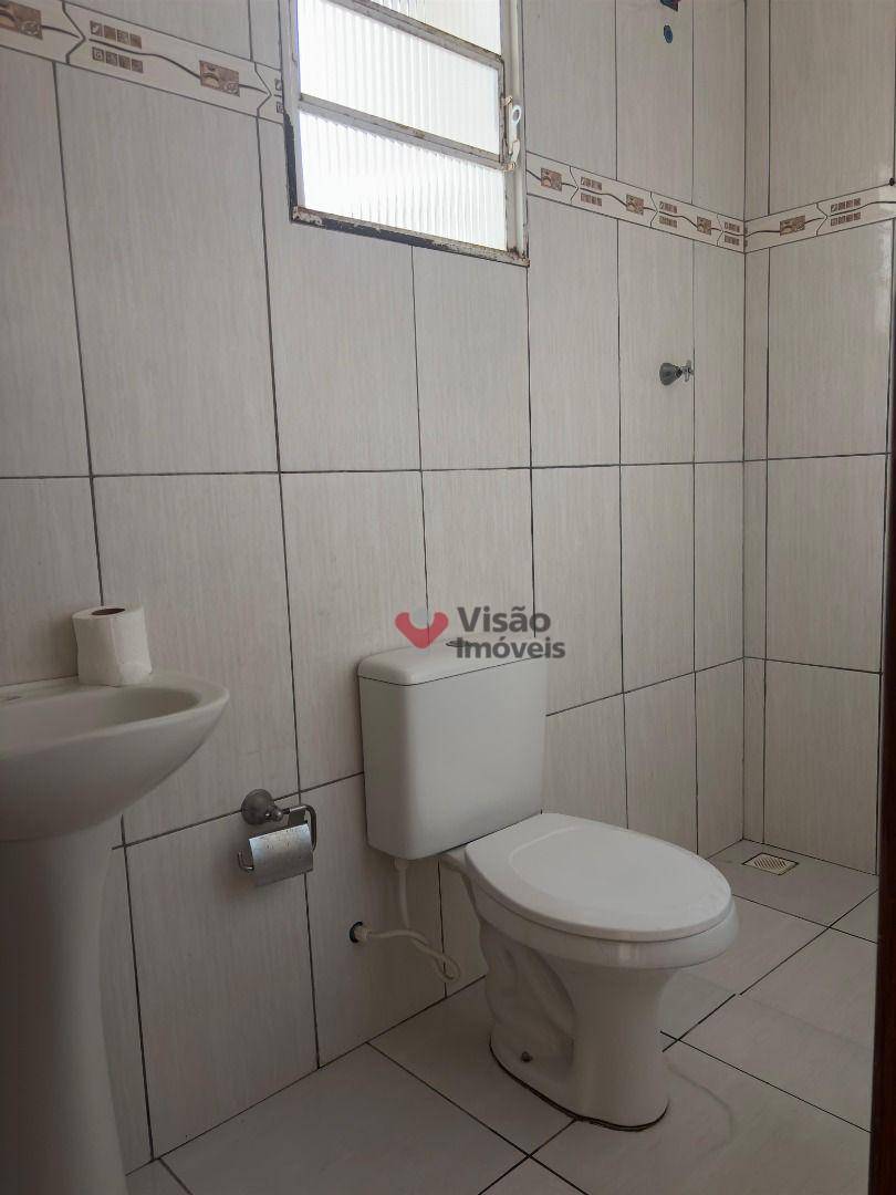 Casa à venda com 3 quartos, 63m² - Foto 13