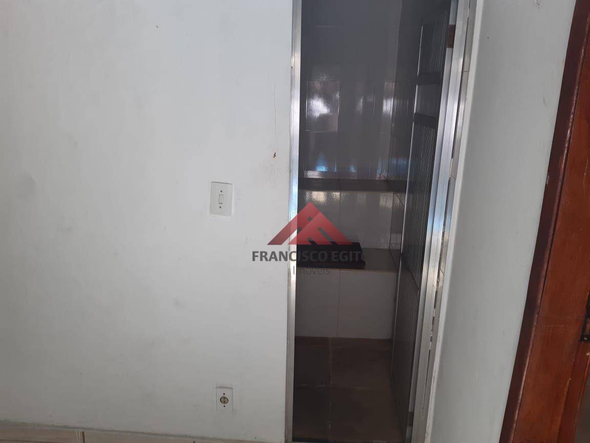 Casa à venda com 3 quartos, 150m² - Foto 24