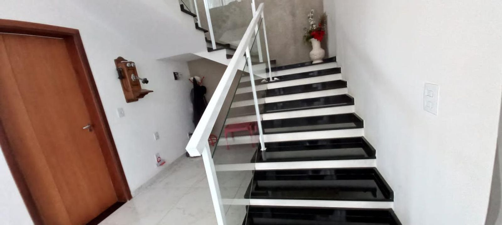 Casa de Condomínio à venda com 4 quartos, 300m² - Foto 10