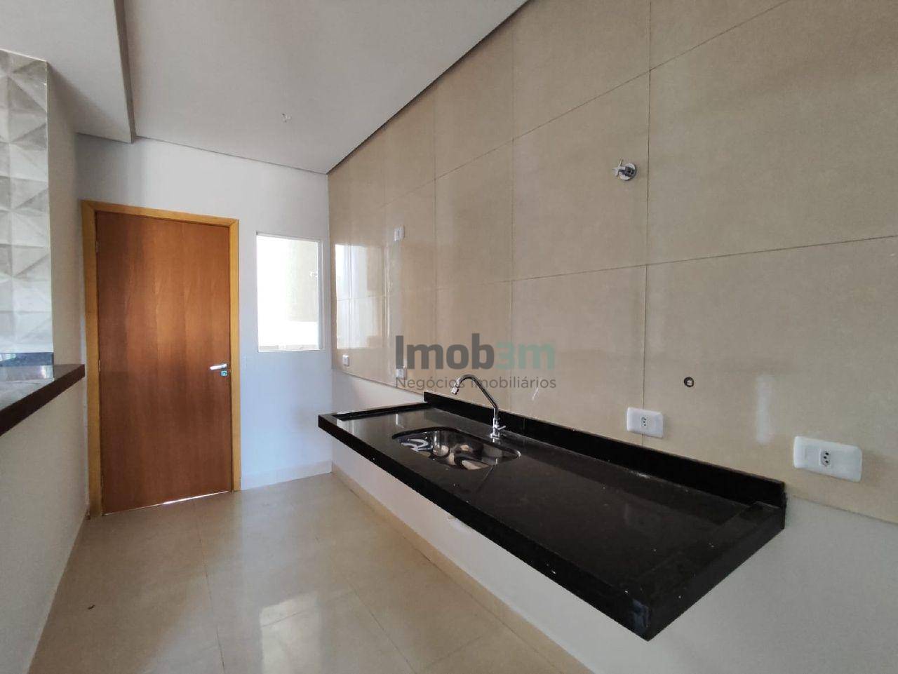 Casa à venda e aluguel com 3 quartos, 87m² - Foto 9