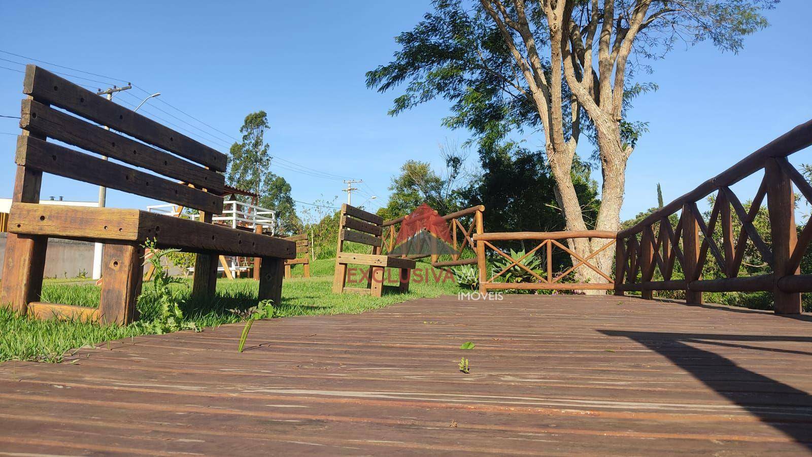 Casa de Condomínio à venda com 4 quartos, 242m² - Foto 19